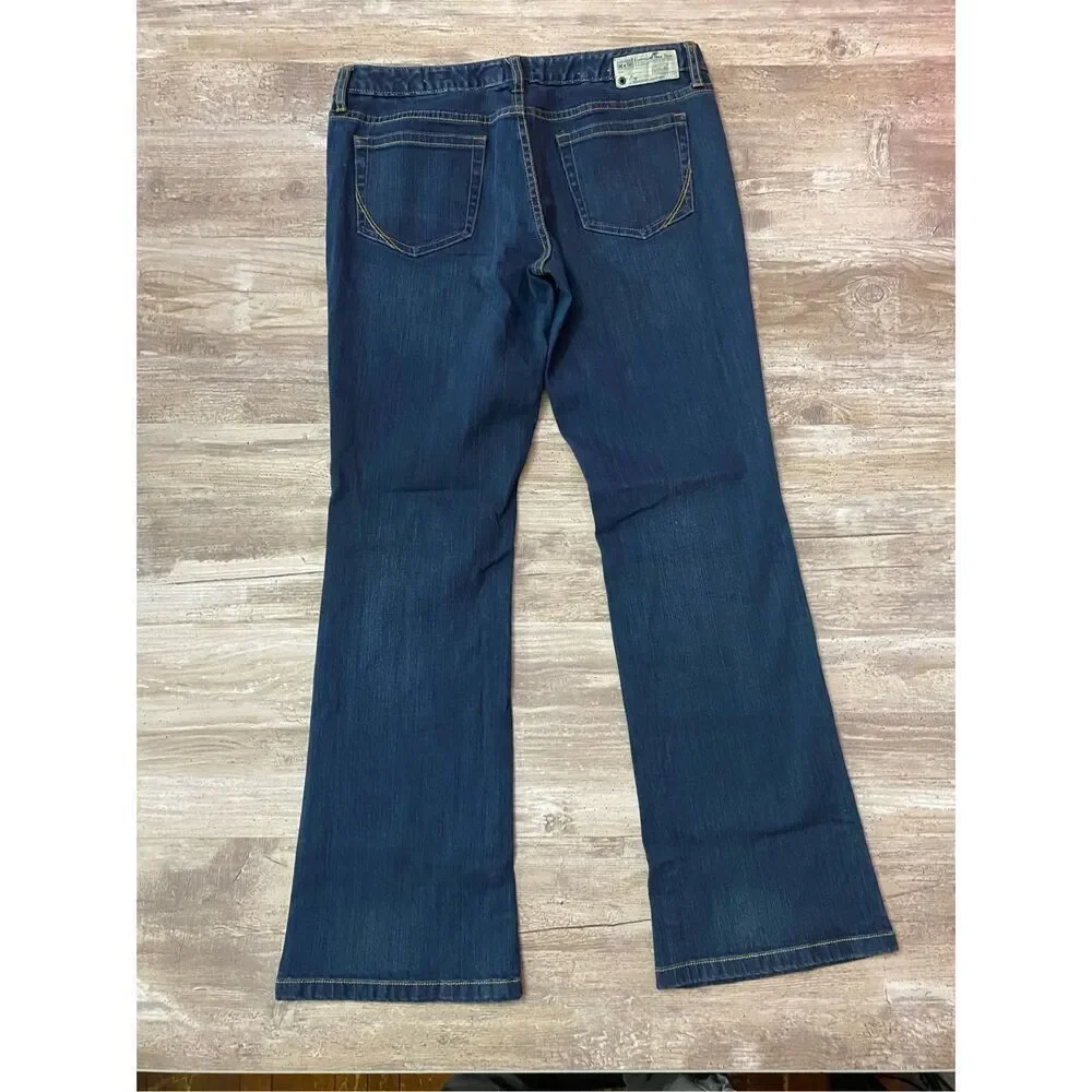 Converse One Star Flared Jeans Dark Wash Women’s Sz 12